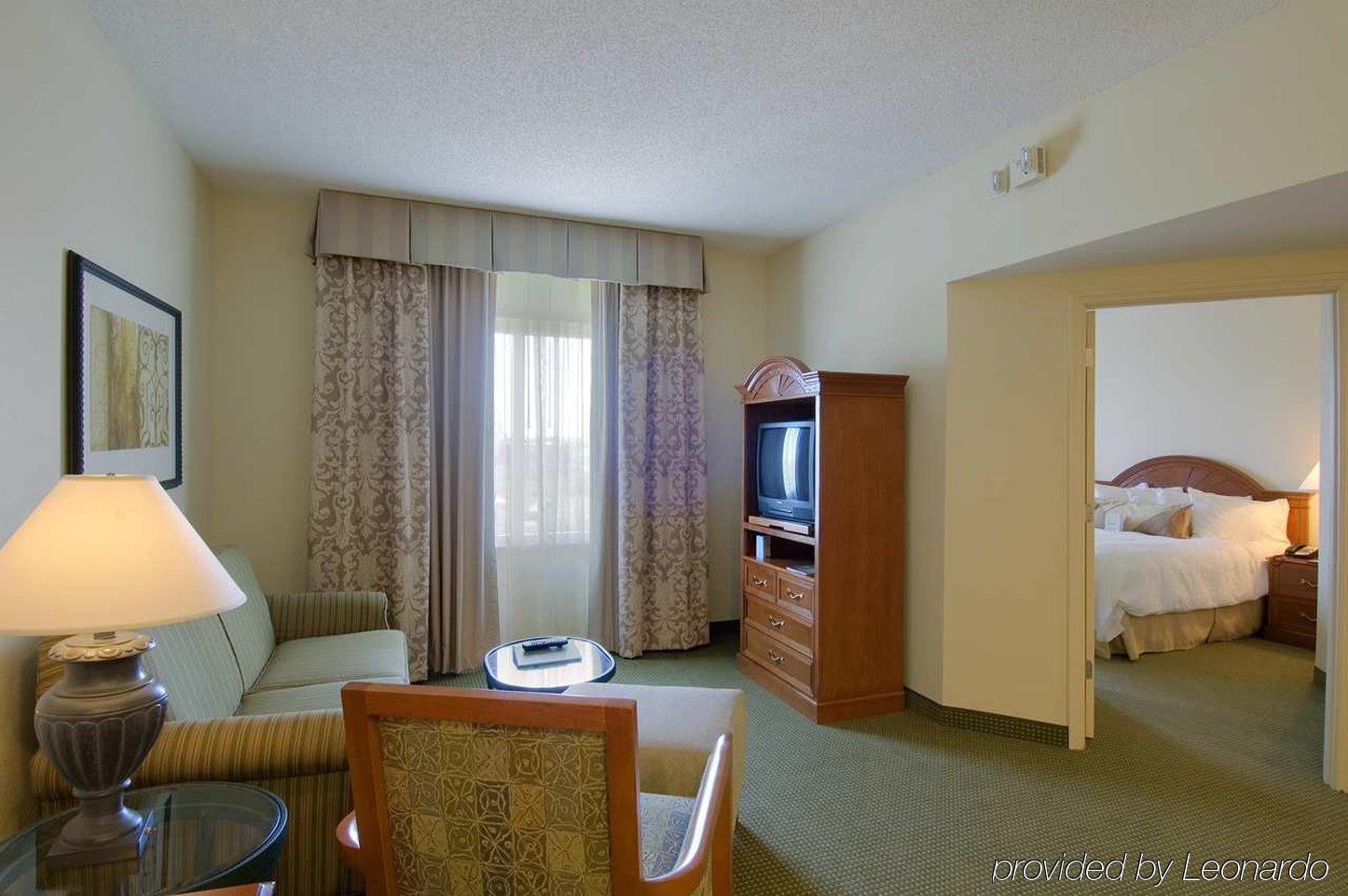 Hilton Garden Inn Tampa Ybor Historic District Room photo